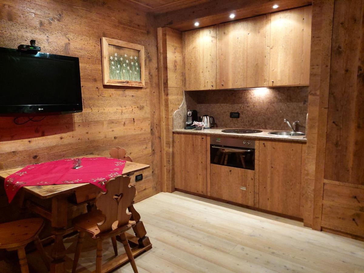Appartamento Stella Alpina Cortina dʼAmpezzo Eksteriør bilde