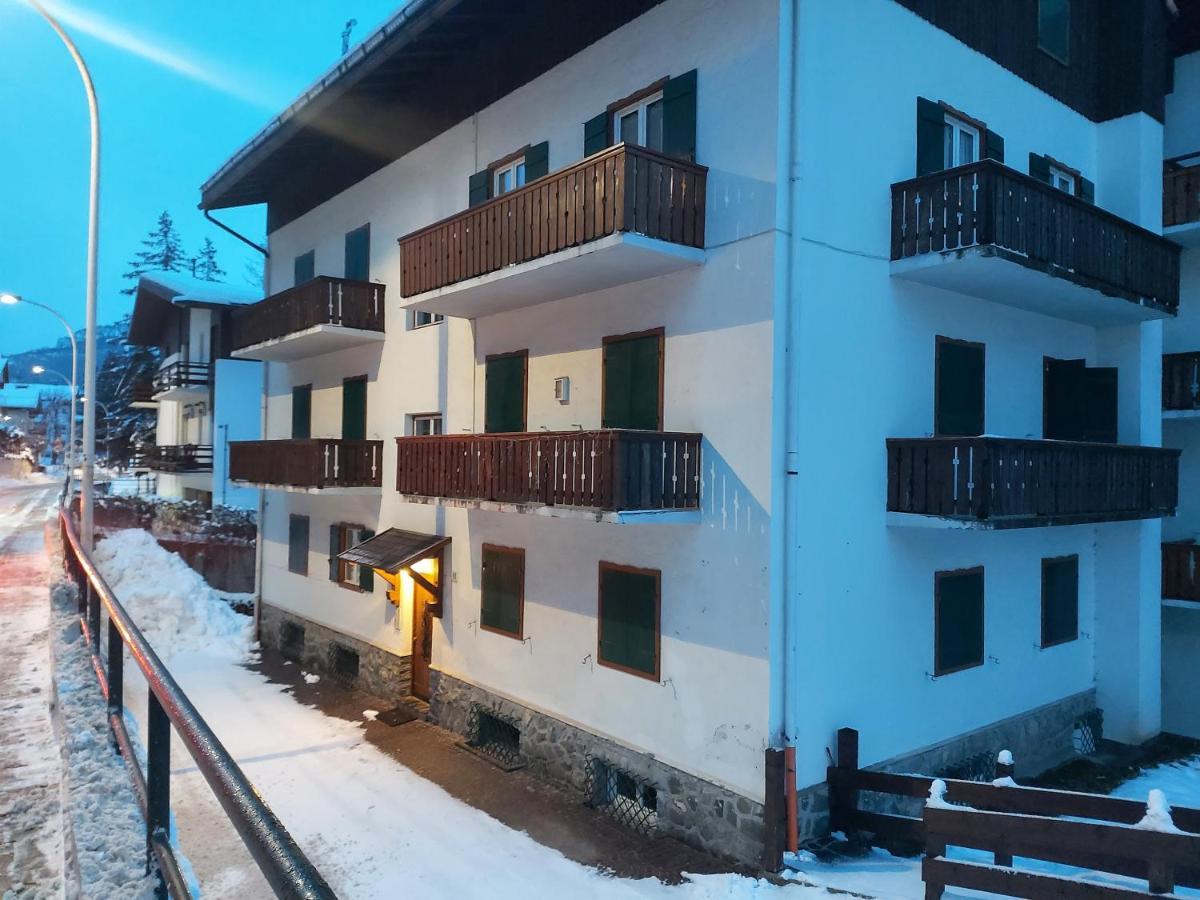 Appartamento Stella Alpina Cortina dʼAmpezzo Eksteriør bilde