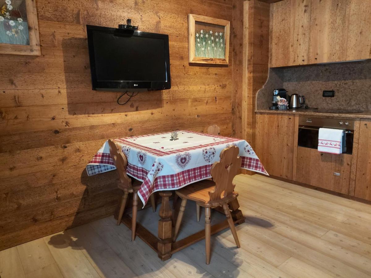 Appartamento Stella Alpina Cortina dʼAmpezzo Eksteriør bilde